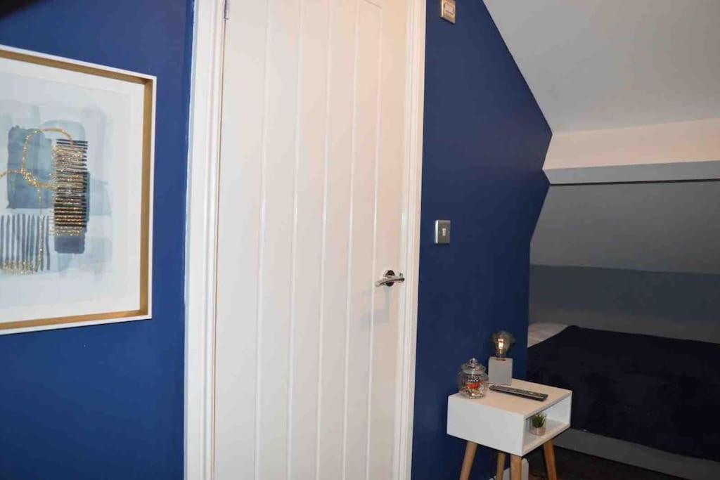 Вілла Unique 4 Bed House In Derby Perfect For Contractors And Families Екстер'єр фото