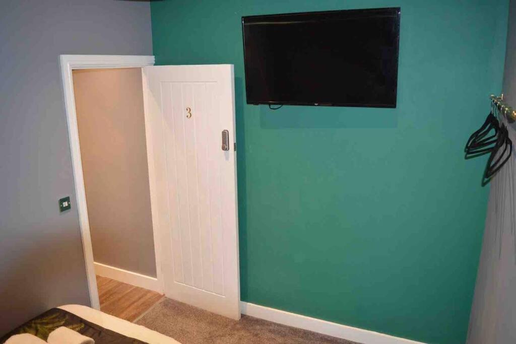 Вілла Unique 4 Bed House In Derby Perfect For Contractors And Families Екстер'єр фото